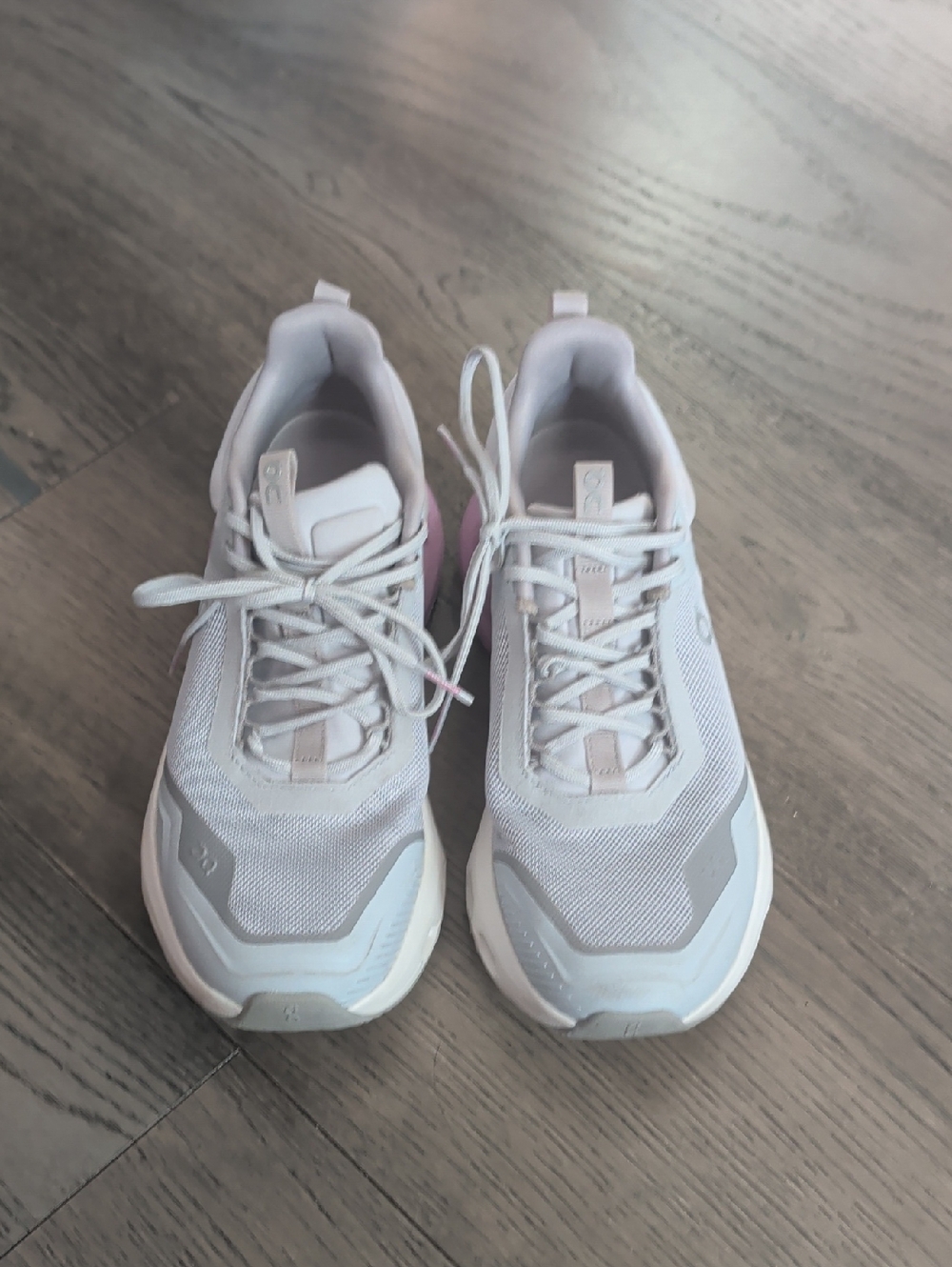 ON Women's Cloud X Workout Sneakers – Size 7.5 | Glacier/Sakura